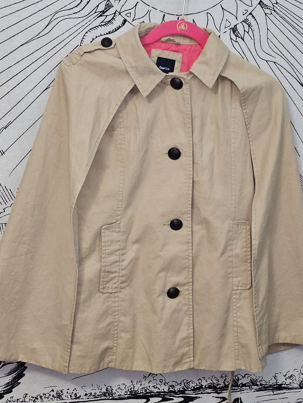 GAP Kids Beige Trench-Style Cape with Black Buttons Sz 8